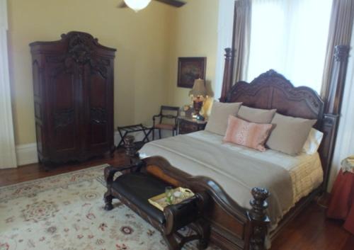 نيو ألباني The Pepin Mansion B&B On Mansion Row - 10 Min To Start Of The Bourbon Trail الغرفة الصورة