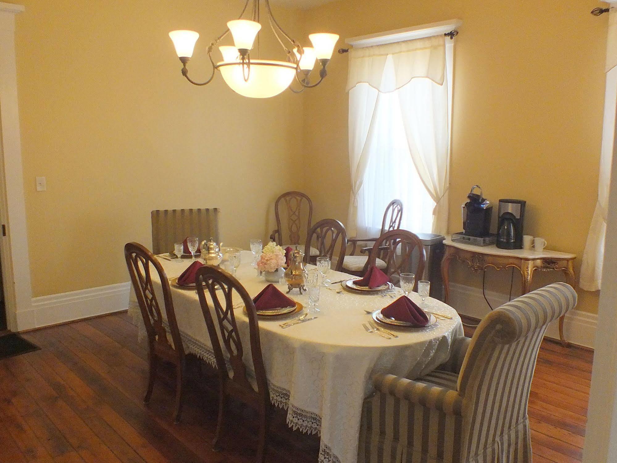 نيو ألباني The Pepin Mansion B&B On Mansion Row - 10 Min To Start Of The Bourbon Trail المظهر الخارجي الصورة